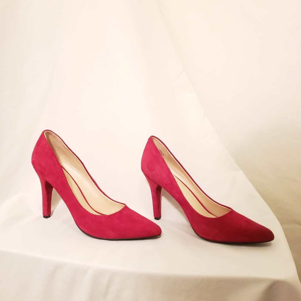 Nine West, Red Suede Pumps